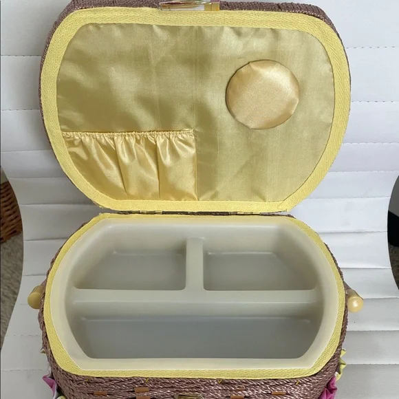 Colorful Woven Sewing Basket - Picture 5 of 10